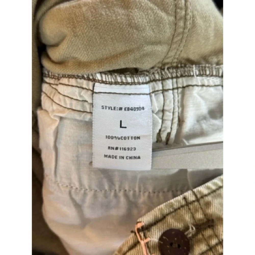 Upcycled Easel Unique Parrot Patchwork Denim Shorts Button Fly Boho womens Large - Picture 7 of 8